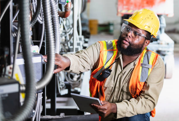 Best Affordable Emergency Electrician  in Woodville, FL